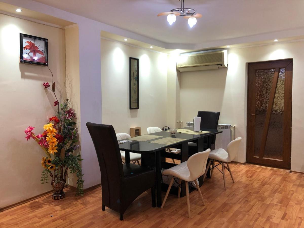 3-Room Delta Modern Residence Тулча Экстерьер фото